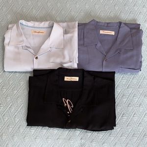 LOT WITH THREE TOMMY BAHAMAS MENS SHIRTS SIZE LG DENIM BLUE, LIGHT BLUE, BLACK